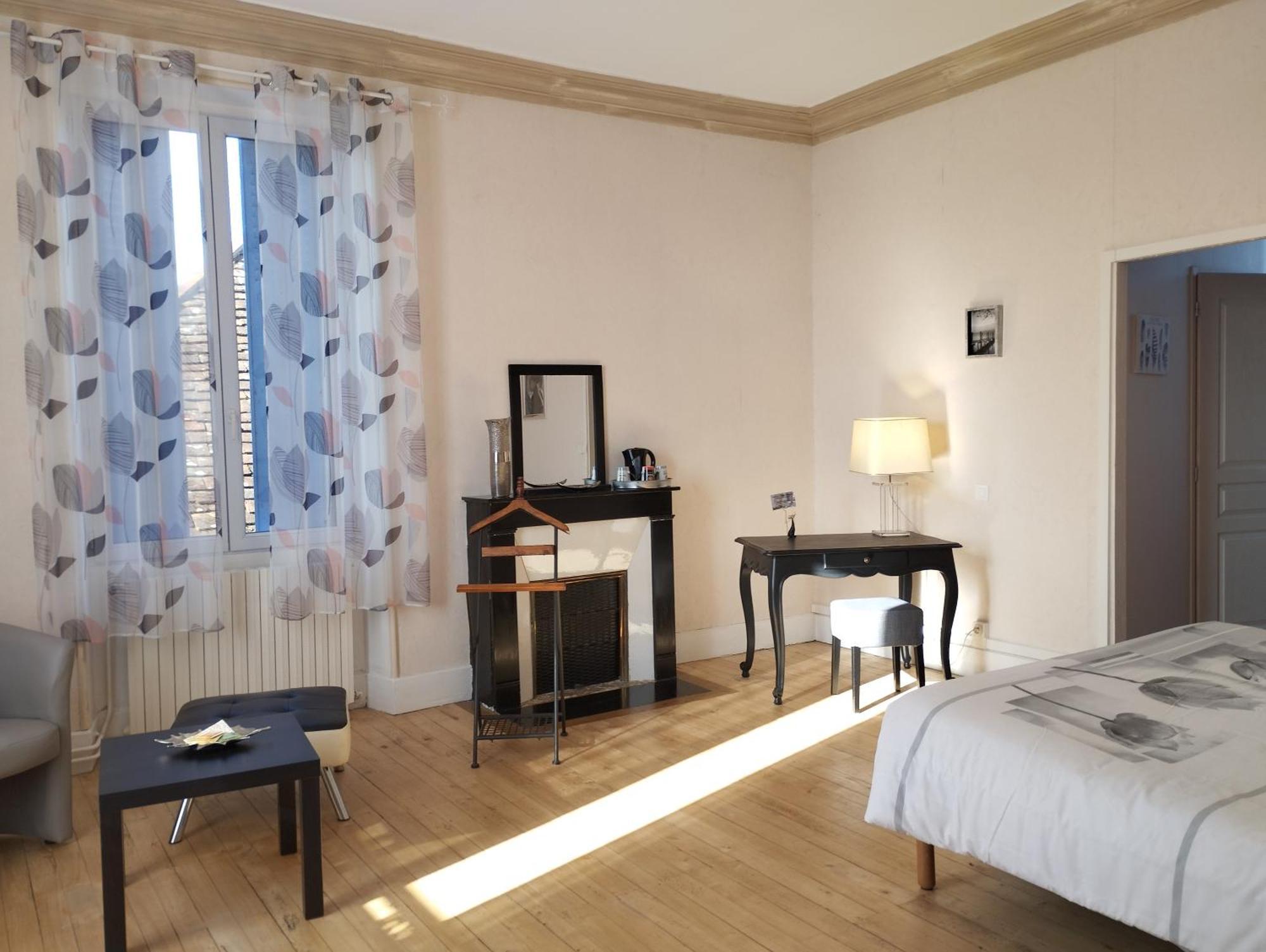 Villa Du Cerf Thibault Le Blanc Bagian luar foto