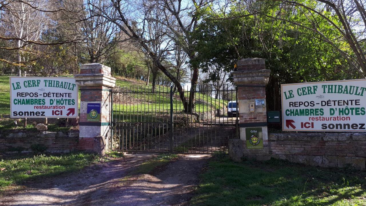 Villa Du Cerf Thibault Le Blanc Bagian luar foto